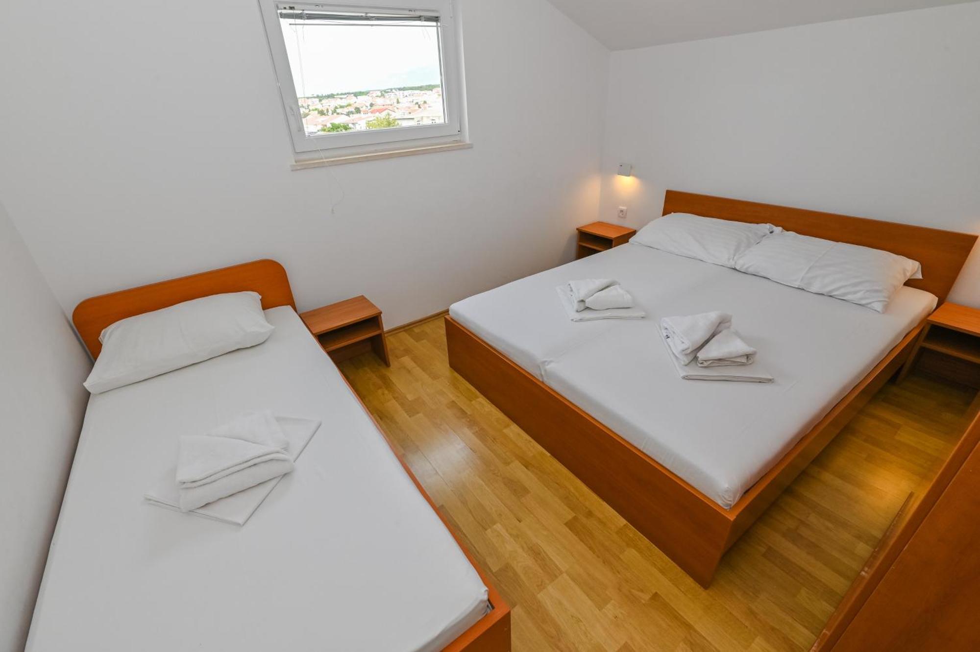 Seagull Pool Apartments & Studios โนวาลยา ภายนอก รูปภาพ