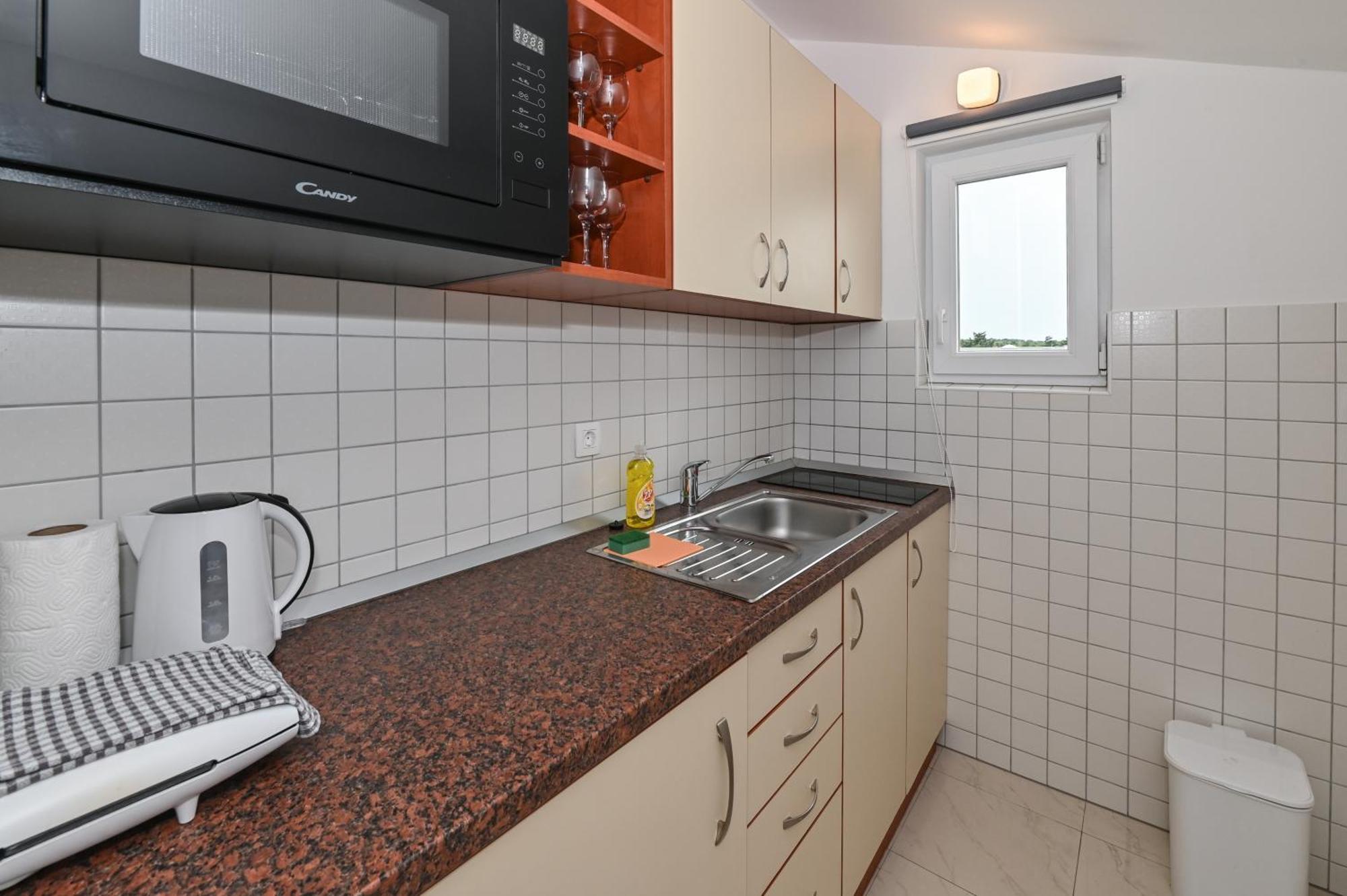 Seagull Pool Apartments & Studios โนวาลยา ภายนอก รูปภาพ